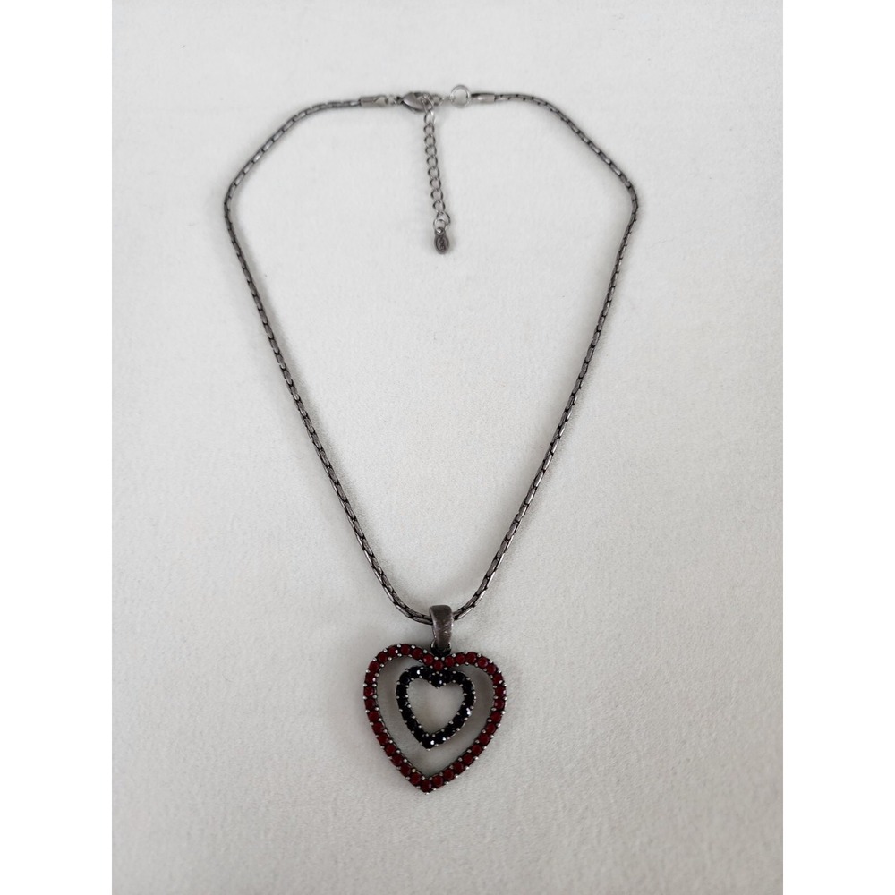 Vtg MONET Signed Red Rhinestone Heart & Silver Tone Unique Pebble Chain Necklace - Picture 2 of 6